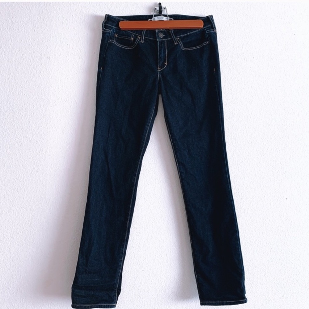 Abercrombie & Fitch Straight Leg Dark Wash Jeans
